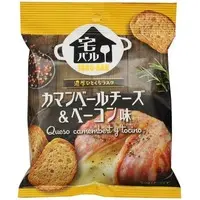 Oyatsu Company Taku Bar Series - Camembert Cheese & Bacon Rusks