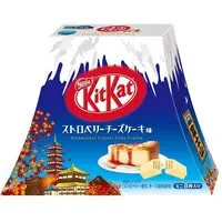 Nestle KitKat Japanese Souvenir Style - Strawberry Cheese Flavor